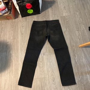 Calvin Klein Jeans size 32”x30” black slim fit